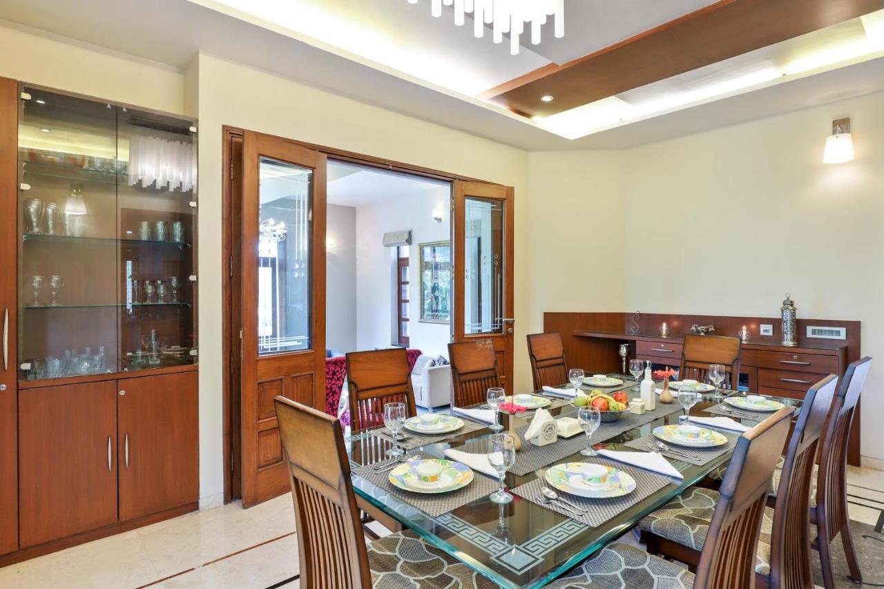 Stayvista'S Prakriti Farms With Outdoor Pool, Complimentary Breakfast And Hi-Tea Udaipur Ngoại thất bức ảnh