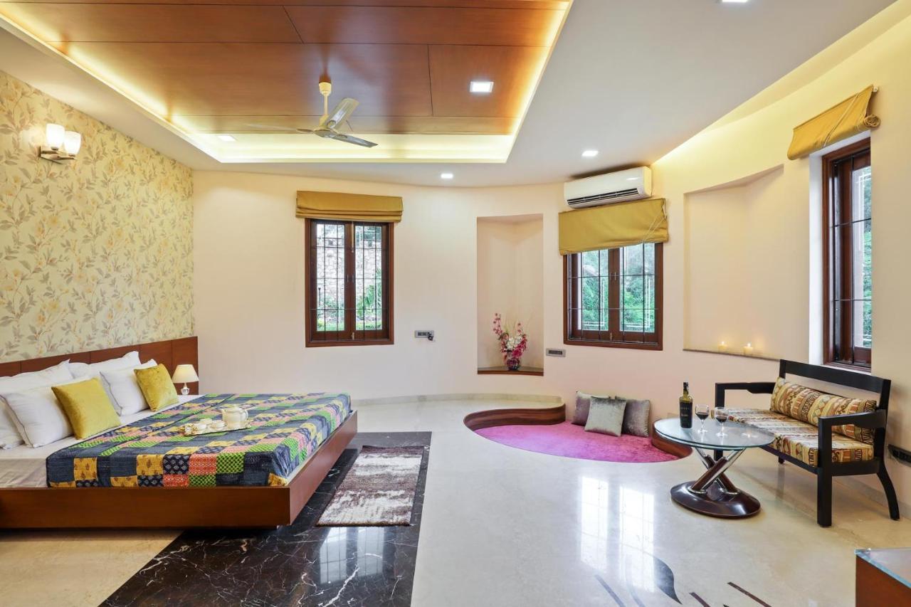 Stayvista'S Prakriti Farms With Outdoor Pool, Complimentary Breakfast And Hi-Tea Udaipur Ngoại thất bức ảnh